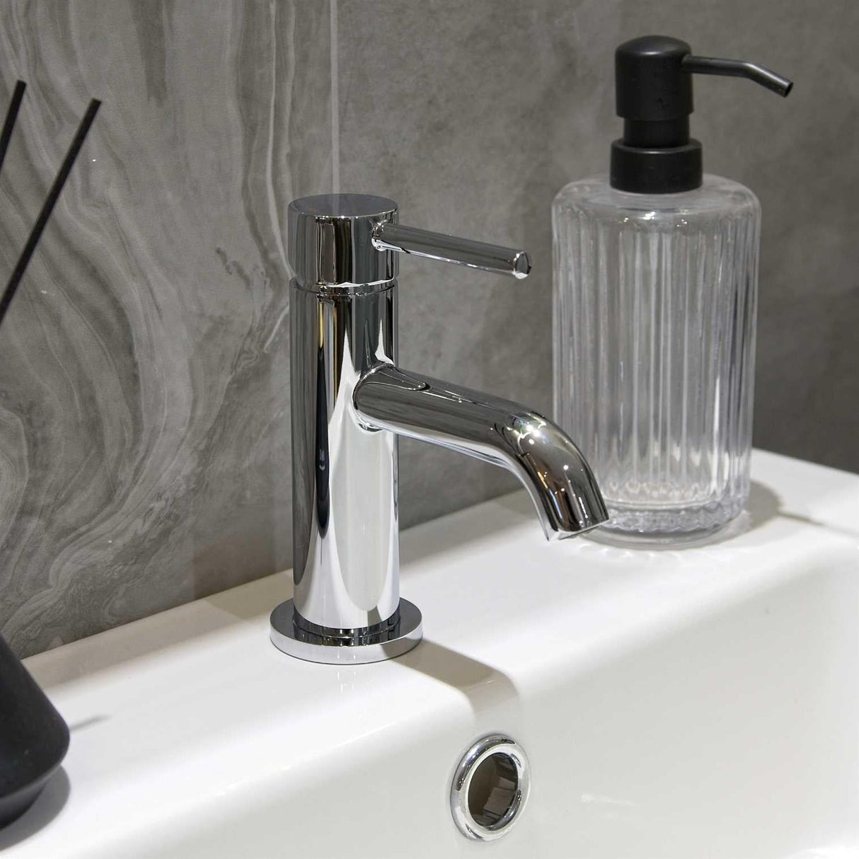 Aquarius Bathrooms Mono Basin Tap Aquarius RF-Series Mini Mono Basin Mixer Tap