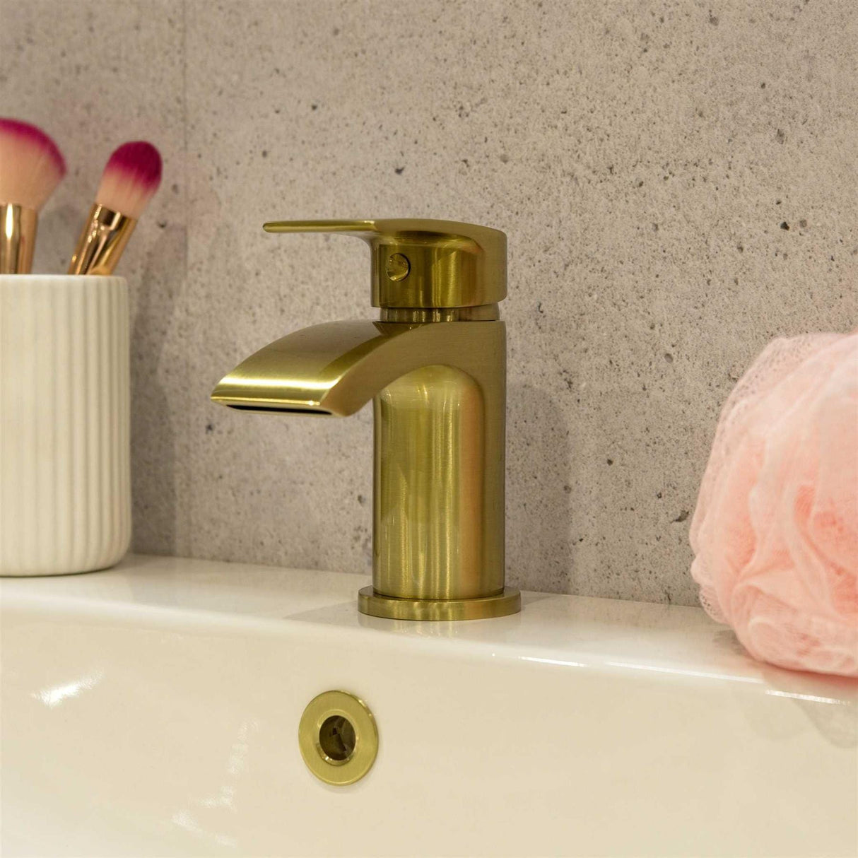 Aquarius Bathrooms Mono Basin Tap Brushed Brass Aquarius Arc Mini Mono Basin Mixer Tap with Waste