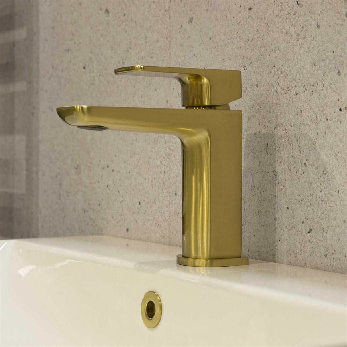 Aquarius Hydro Complete Bath Brassware Pack with Basin Mixer, Bath and Shower Mixer