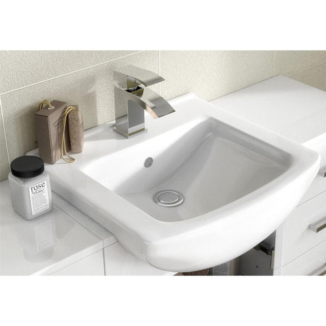 Aquarius Cloakroom Vanity Unit Aquarius Canberra 900mm Compact Cloakroom Vanity Unit with 1 Tap Hole Basin and Back to Wall WC Unit Combination