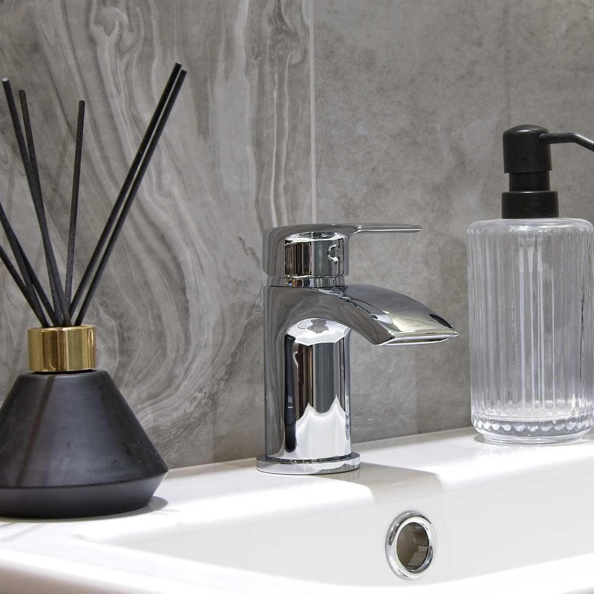 Aquarius Arc Mini Mono Basin Mixer Tap with Waste