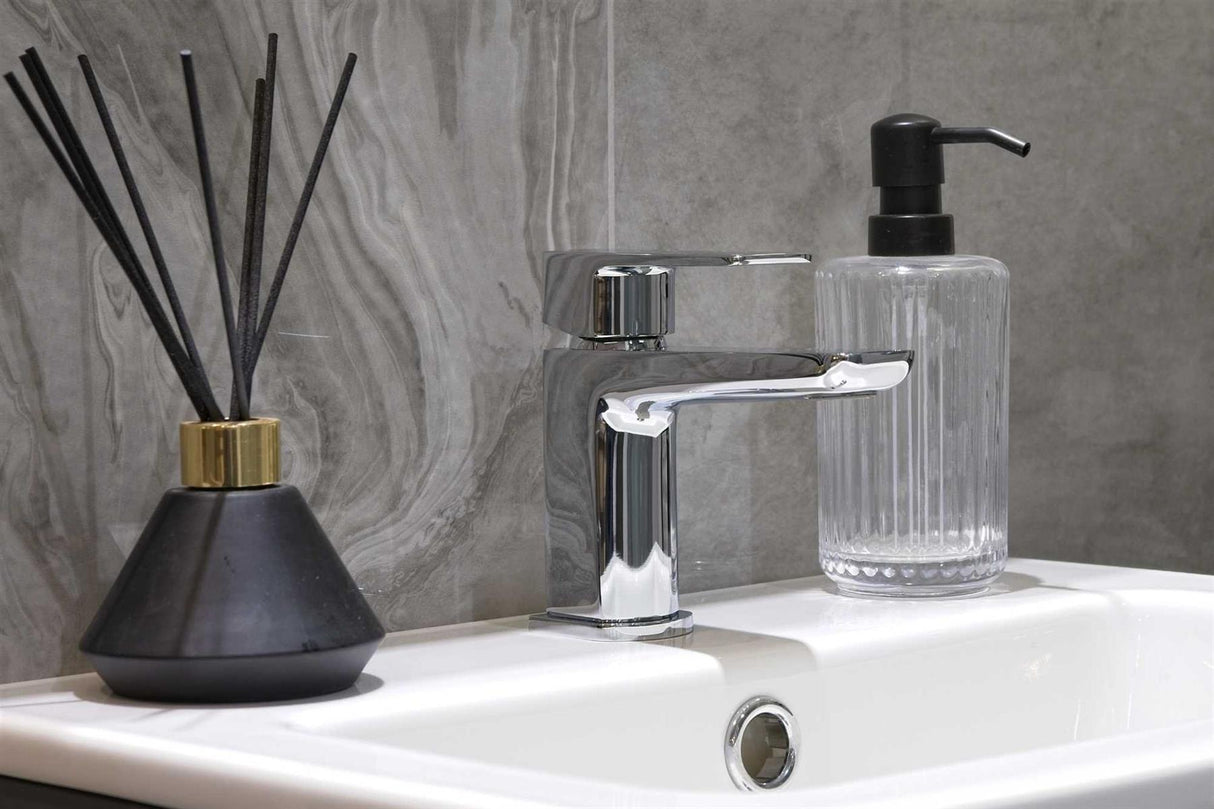 Aquarius Hydro Mini Mono Basin Mixer Tap with Waste