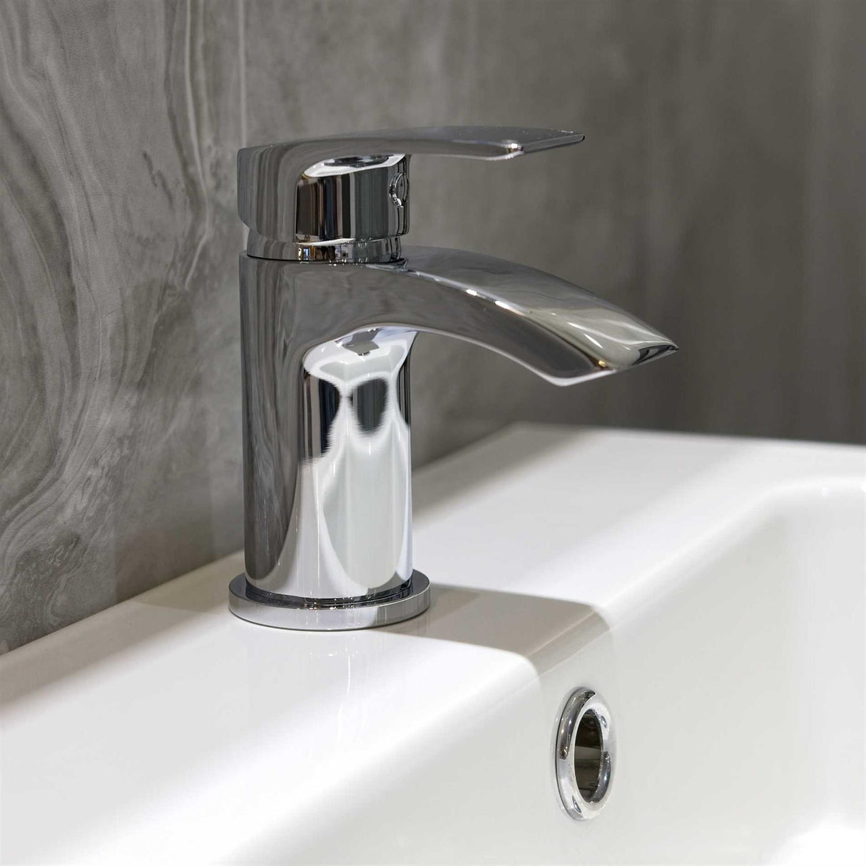 Aquarius Arc Mini Mono Basin Mixer Tap with Waste