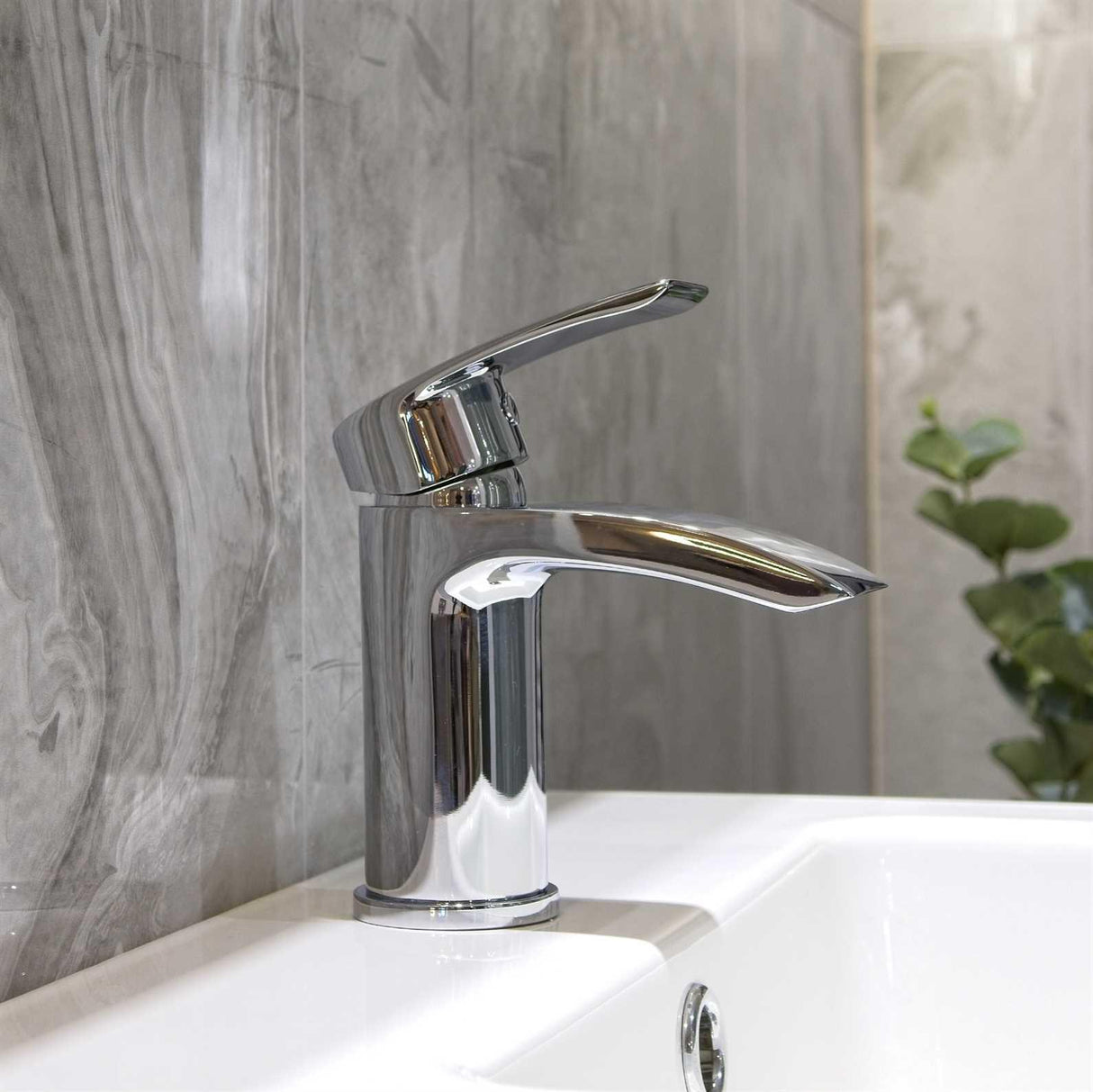 Aquarius Arc Mono Basin Mixer Tap with Waste
