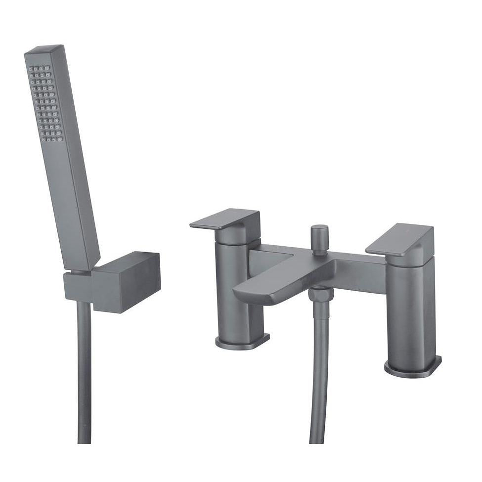 Aquarius Hydro Bath Shower Mixer Tap with Shower Kit