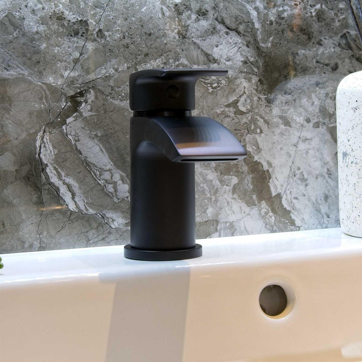 Aquarius Arc Mini Mono Basin Mixer Tap with Waste